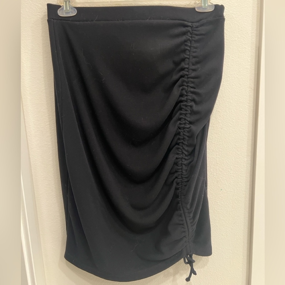 Sejour Black Ruched Pencil Skirt